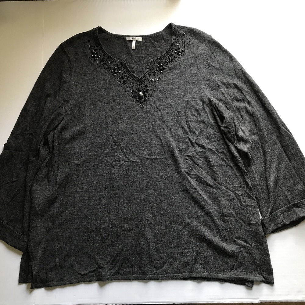 Metro7 22W/24W Gray Black Beaded Neckline Sweater Plus Size A2273